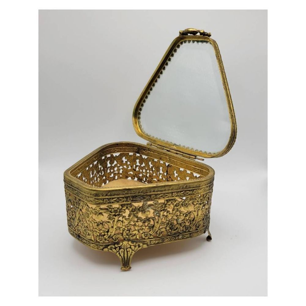 Vintage 1950's Trapezoid Shape Gold Filigree Jewelry Casket Jewelry Box